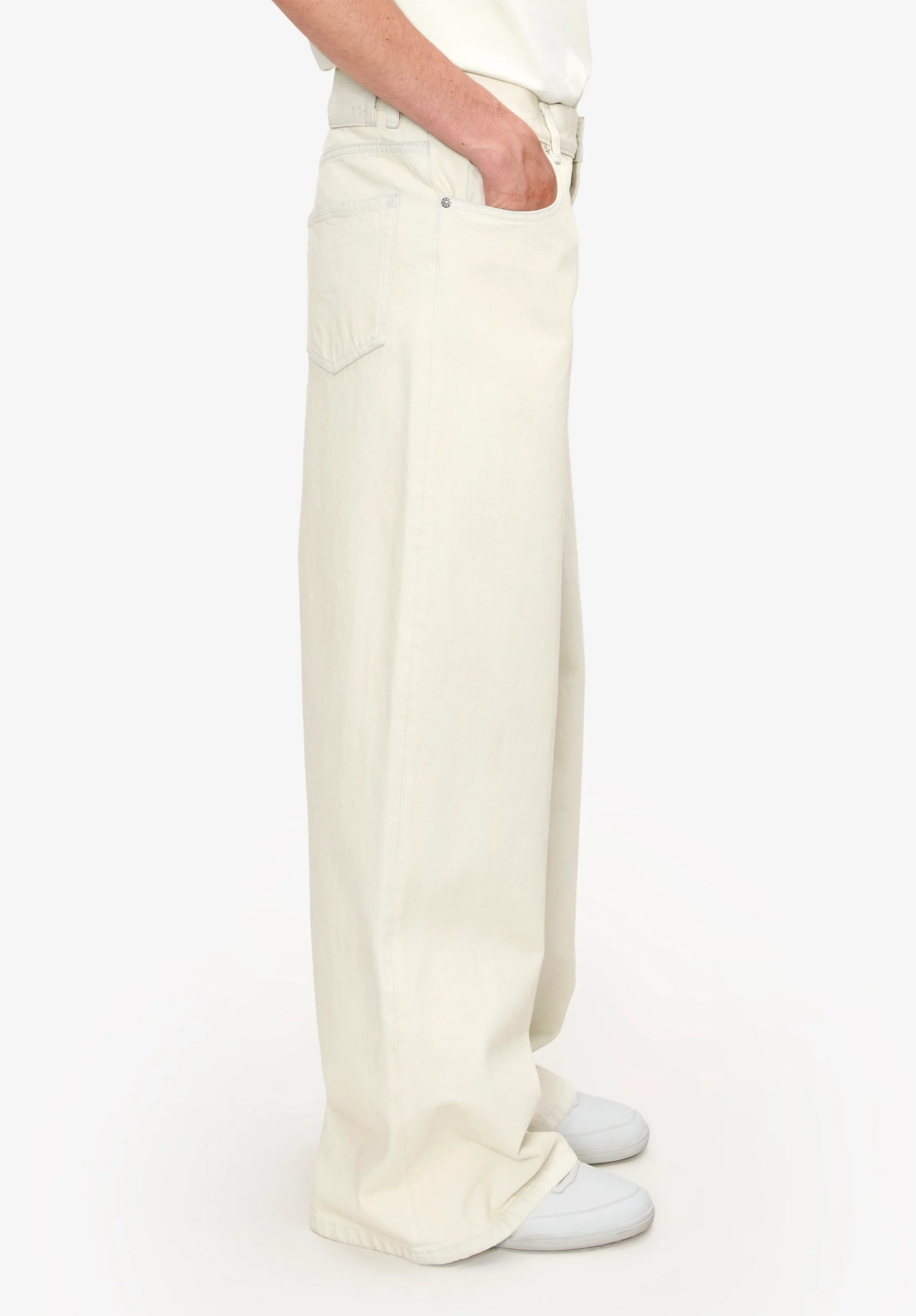 Jean Clyde - Image 4
