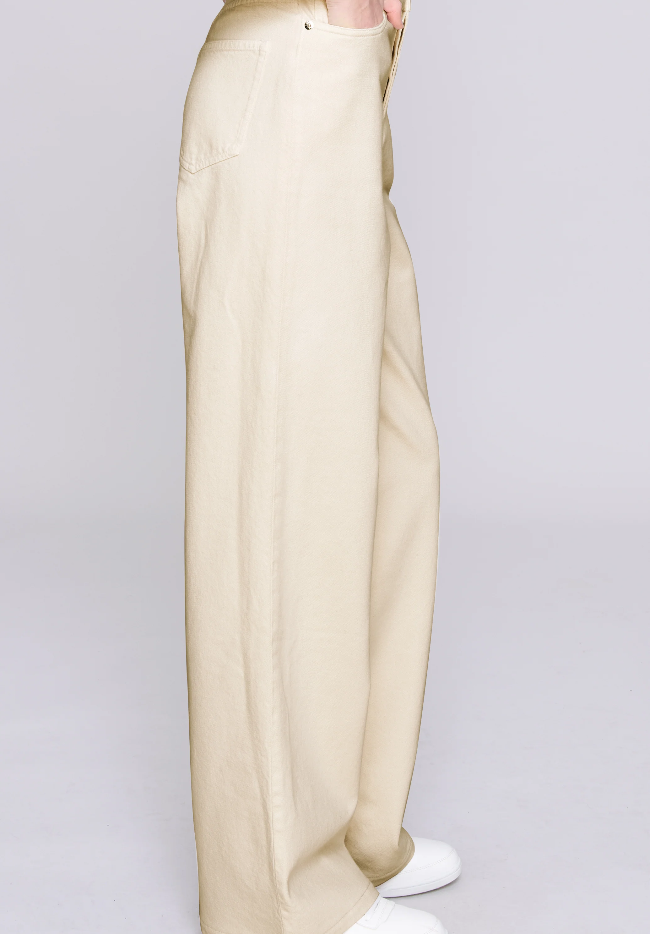 jean elisabeth - Image 5