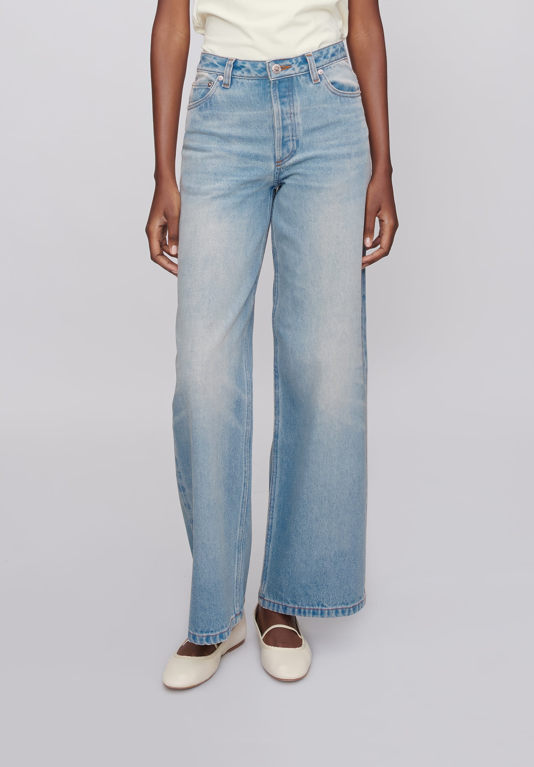 Jean Elisabeth - Image 4