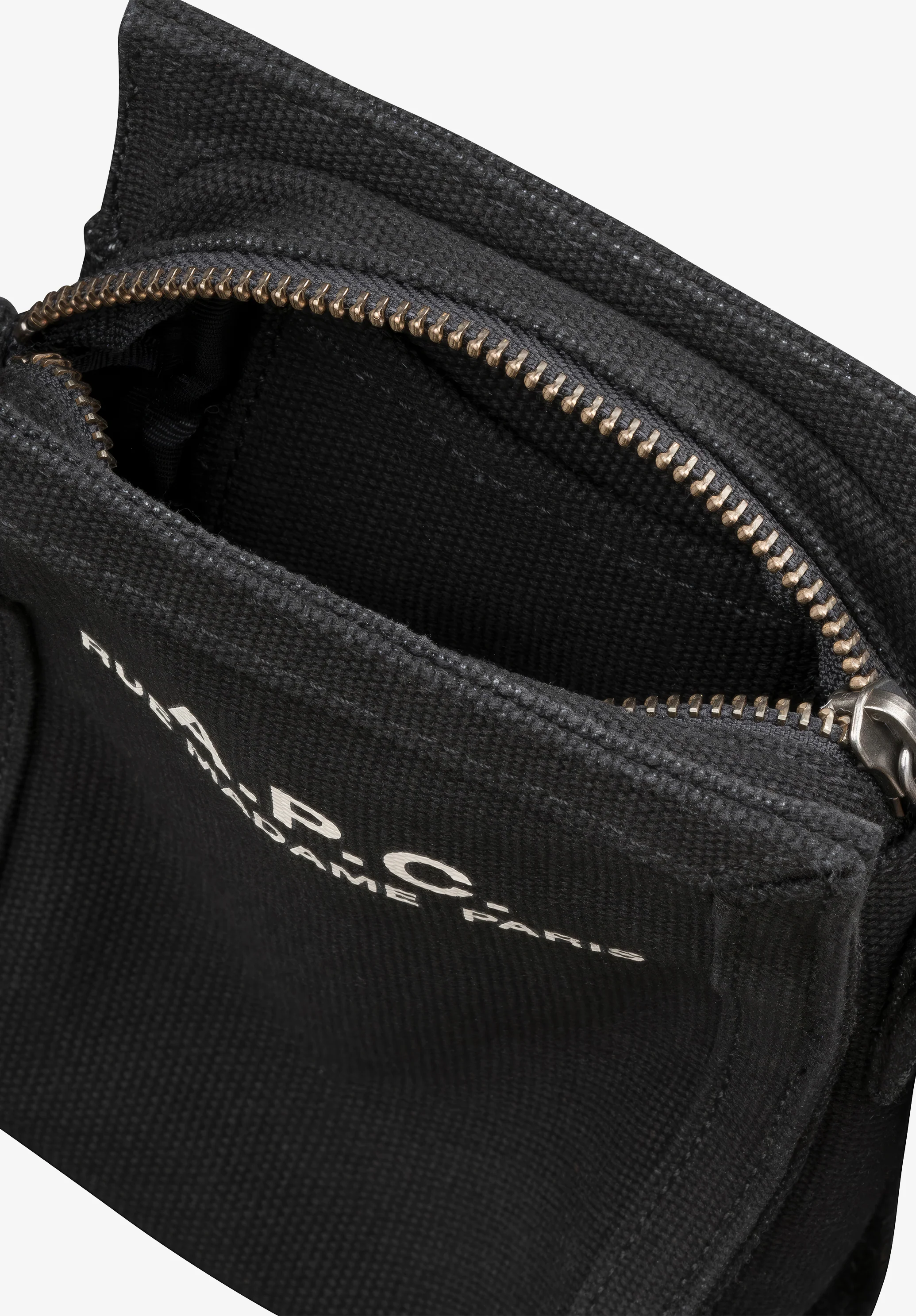 Neckpouch Recuperation - Image 5