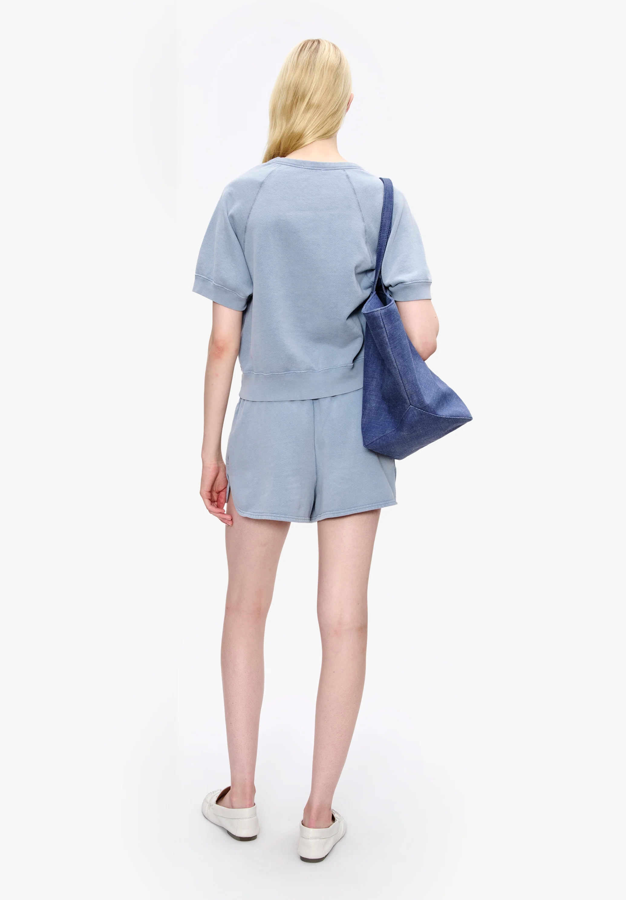 Short Liz - Image 3