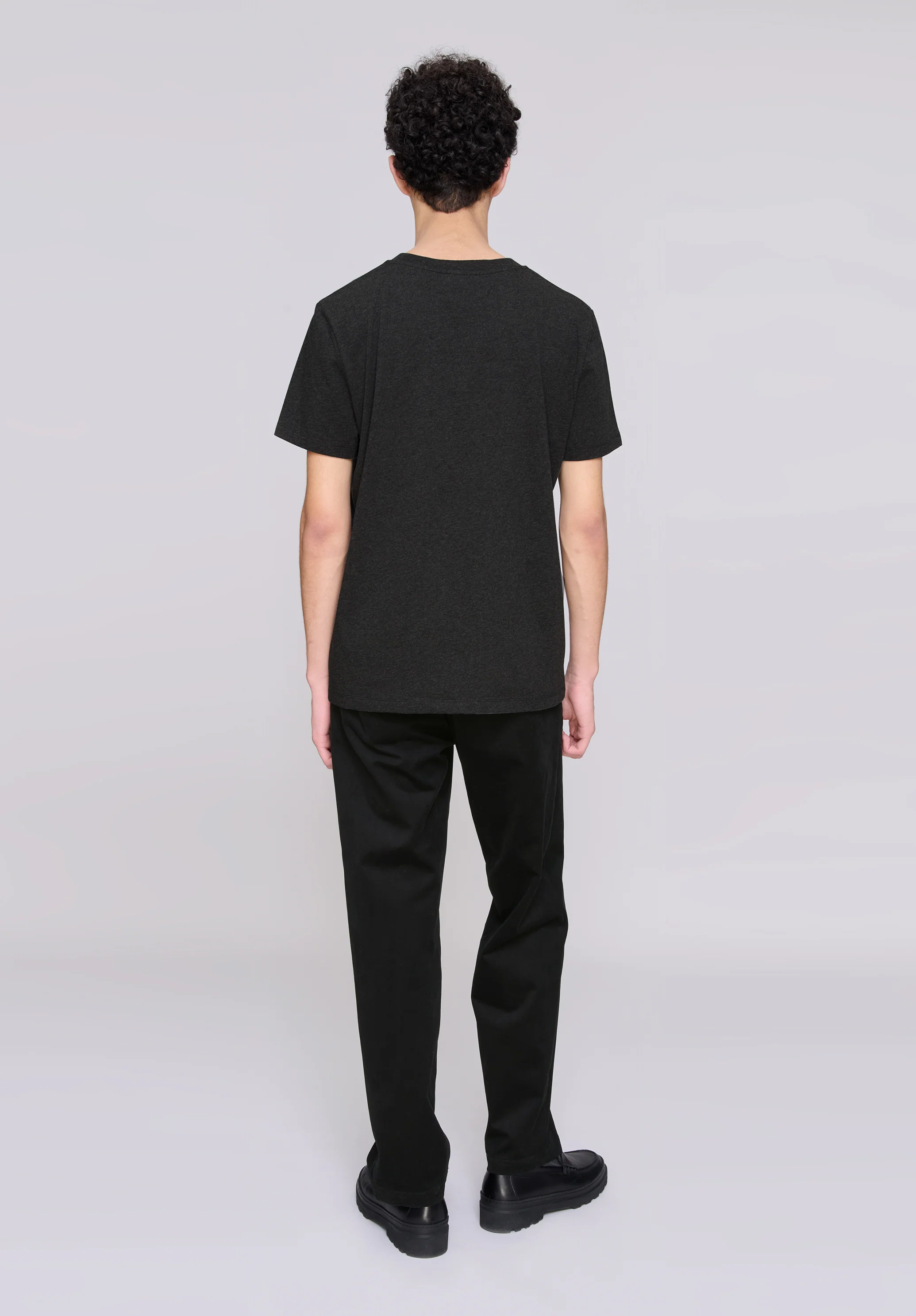 T-Shirt Standard Item - Image 4